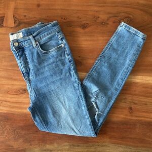 Free People high waisted blue jeans ripped holes destroyed denim boho grunge 29